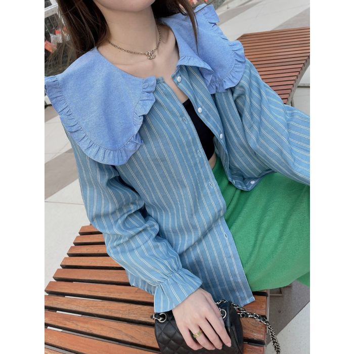 BRYNN STRIPED OVERSIZED COLLAR BLOUSE