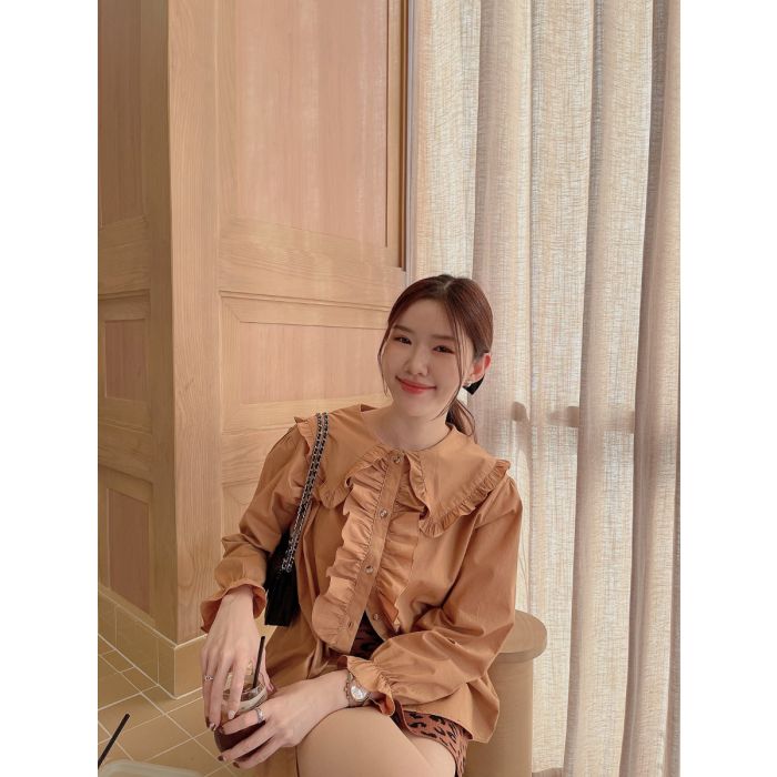 LUCIA COLLAR RUFFLE OVERSIZED BLOUSE-TAN