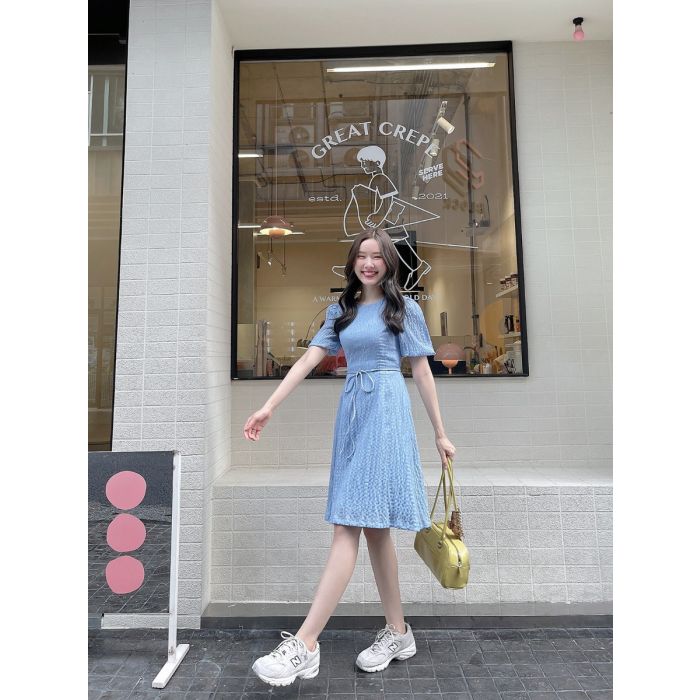 CRUNCHY TIE WAIST CHIFFON DRESS-SKY-M