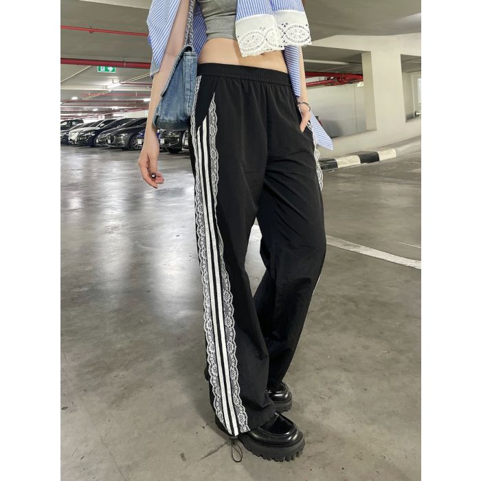 LACE RIBBON TRACK PANTS-BLACK