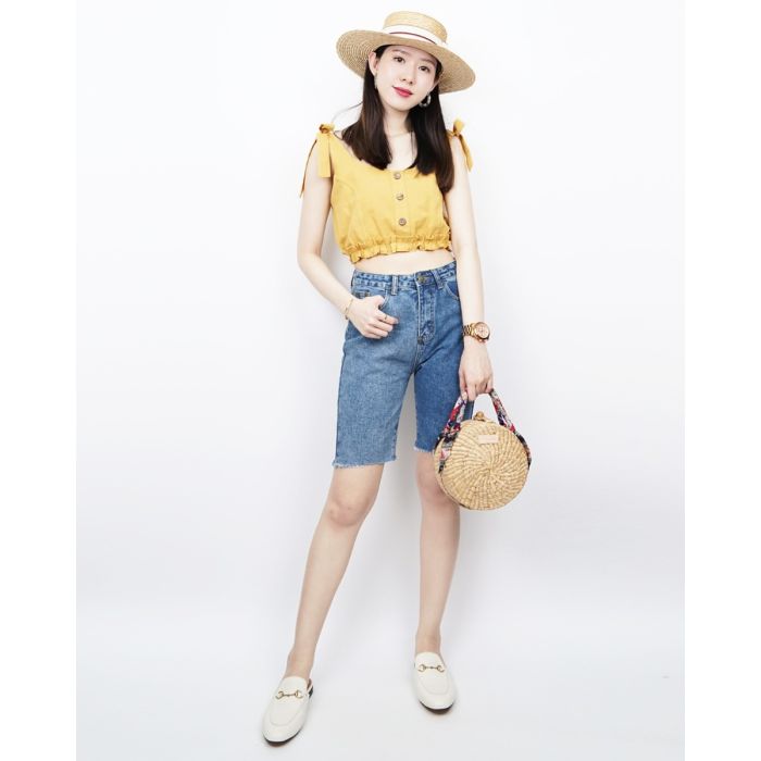 PETITE DENIM KNEE LENGTH SHORTS-S