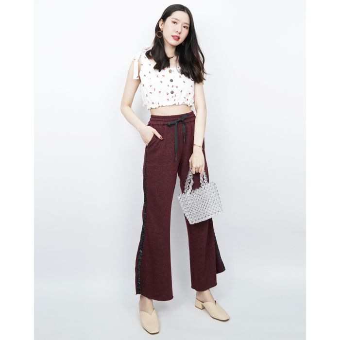 CHERRY SONIA BOW SHOULDER CROP TOP