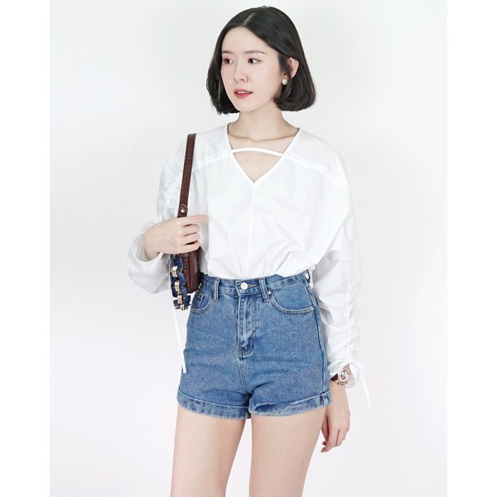 FOLDED HIGH WAISTED DENIM SHORTS-BLUE-M