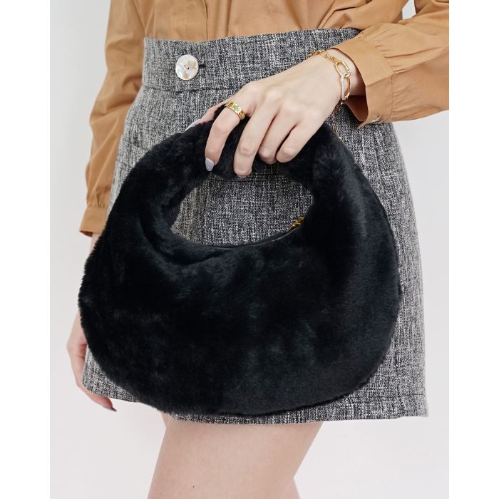 FLUFFY CIRCLE BAG-BLACK