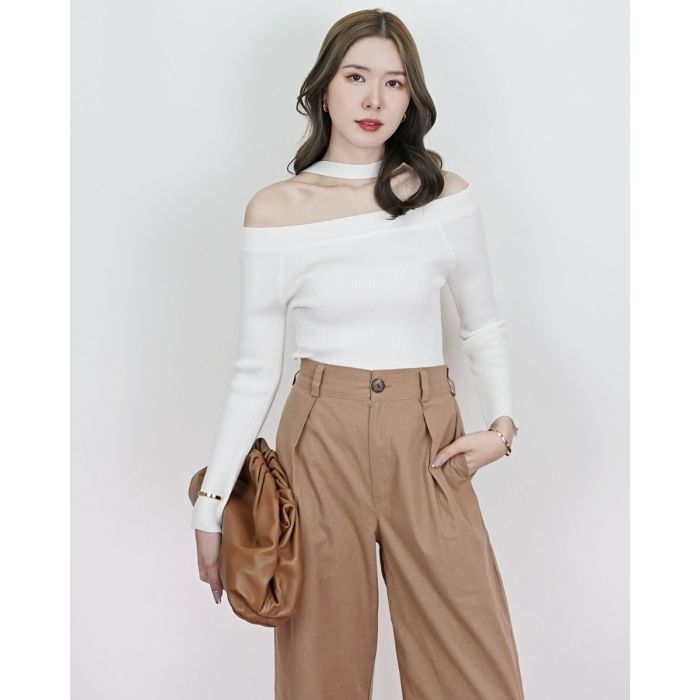 SPECIAL OFFER * AUTUMN CHOKER KNIT TOP-WHITE