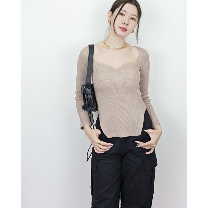 IRENE SPLIT RIBBED KNIT TOP-TAUPE