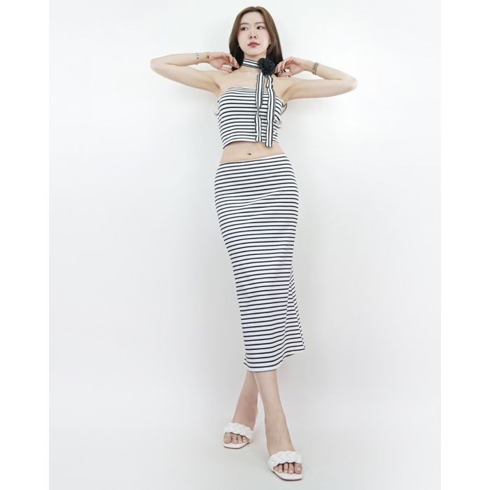 FLOWER STRIPE TUBE TOP & MIDI SKIRT SET-WHITE