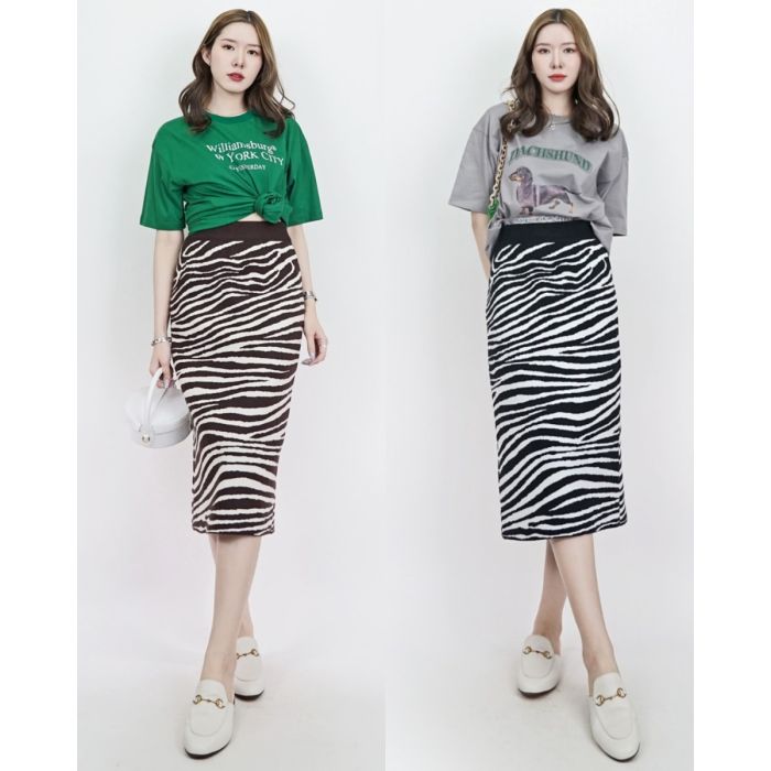 AURORA GRAPHIC KNIT SKIRT