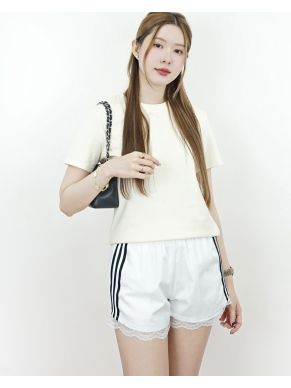 RILEY SPORTY LACE TRIM SHORTS-WHITE