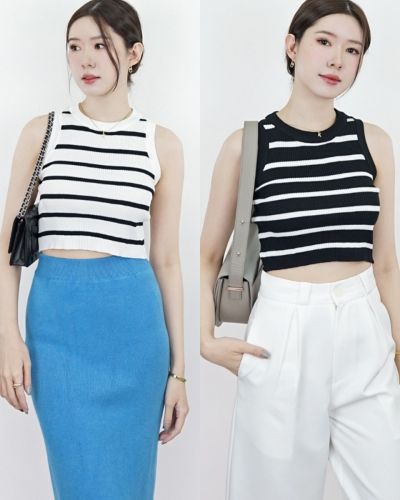 STRIPE CROPPED SLEEVELESS KNIT TOP